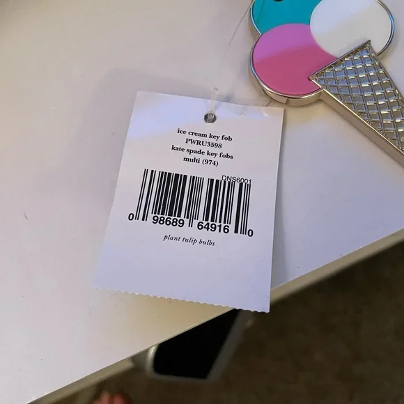 Kate Spade Ice Cream Cone Keychain - Picture 8 of 9